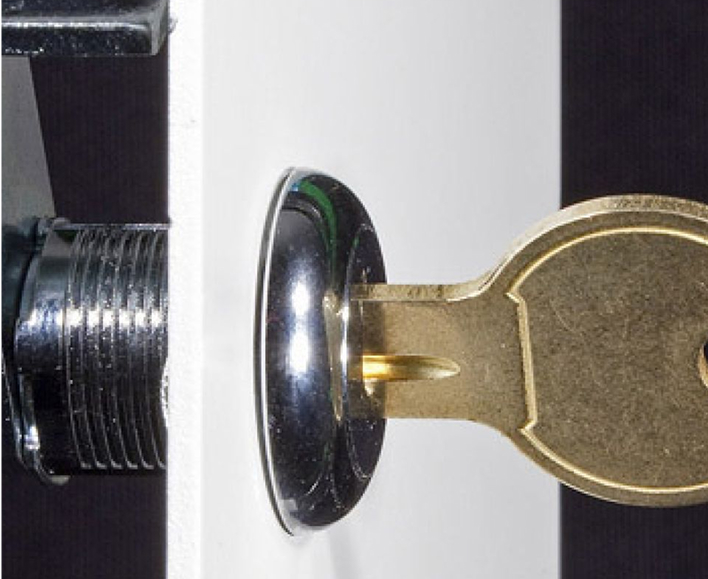 Cylinder lock and key.